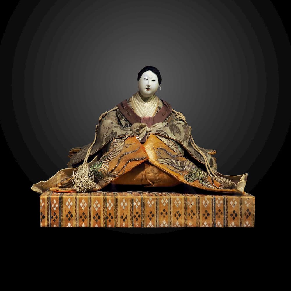 18th-century mebina, Empress doll