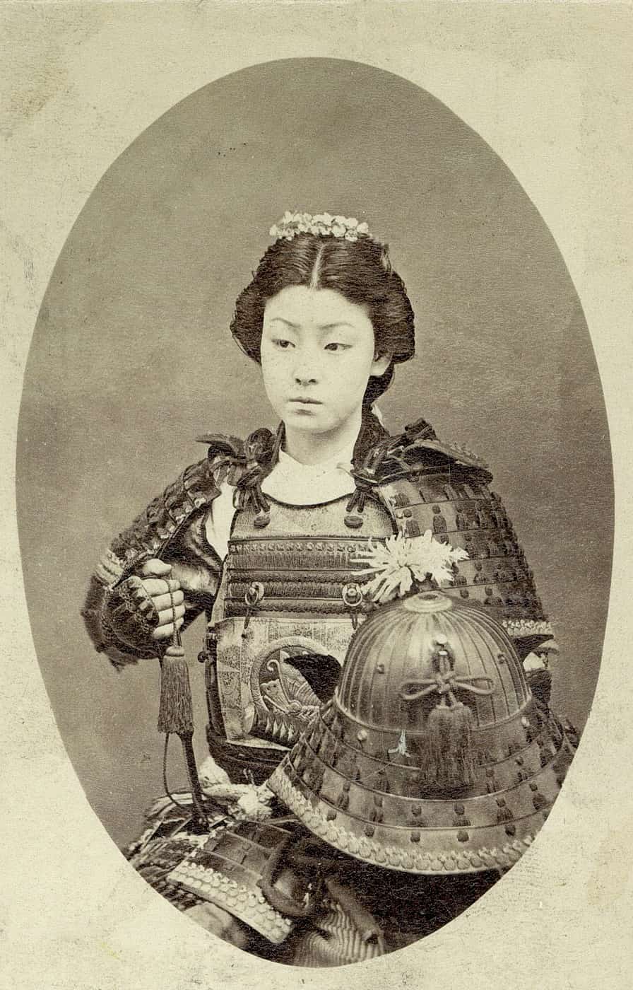 女武芸者 - Land Of The Rising Son
