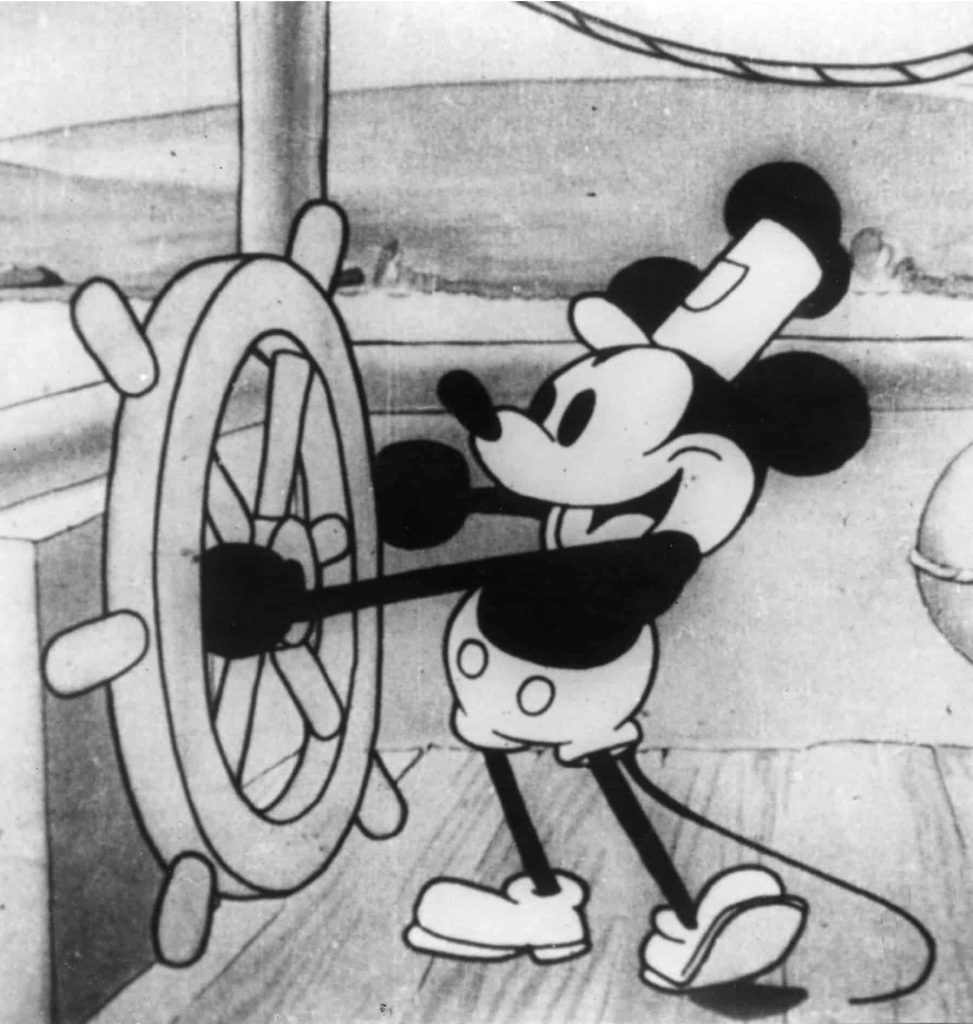 MickeyMouse-02