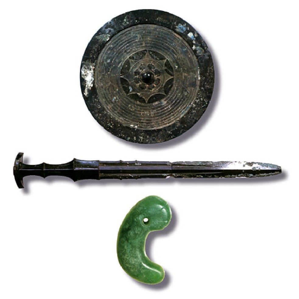 Three Sacred Symbols Of Japan - Land Of The Rising Son