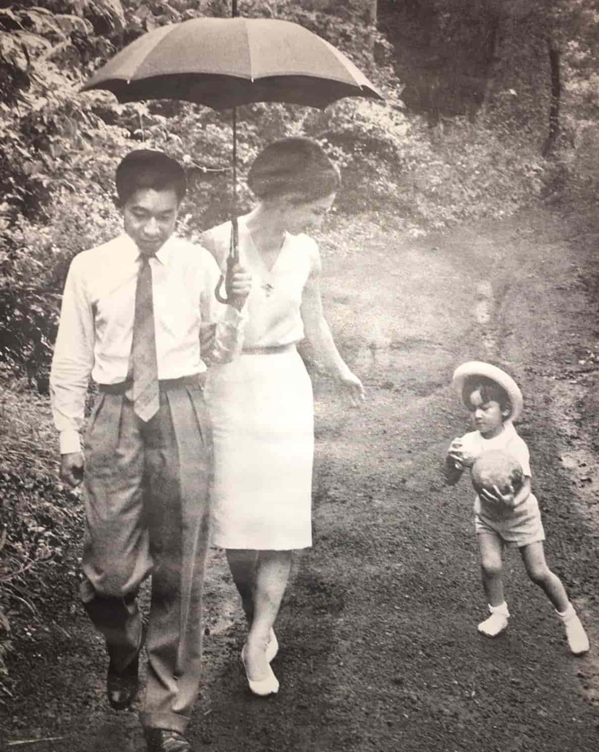 Emperor Emeritus Akihito Emperres with Emeritus Michiko and Emperor Naruhito - Land Of The Rising Son