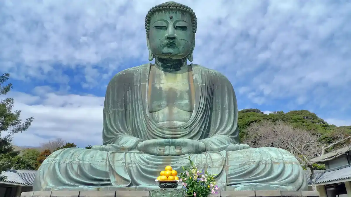 Kamakura-daibutsu-giant-buddha-japan - Land Of The Rising Son